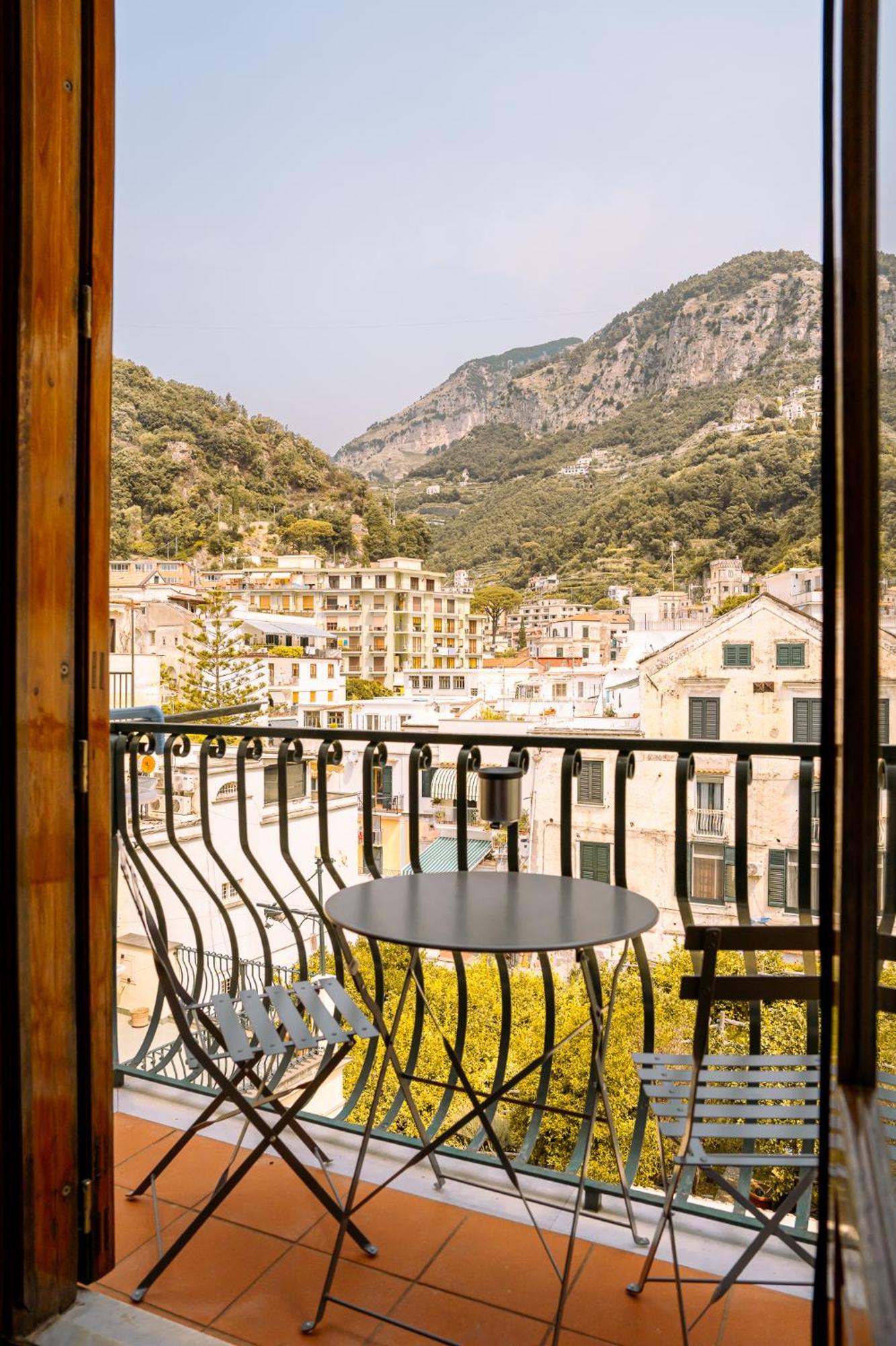 Residenza Ester Amalfi Exterior photo